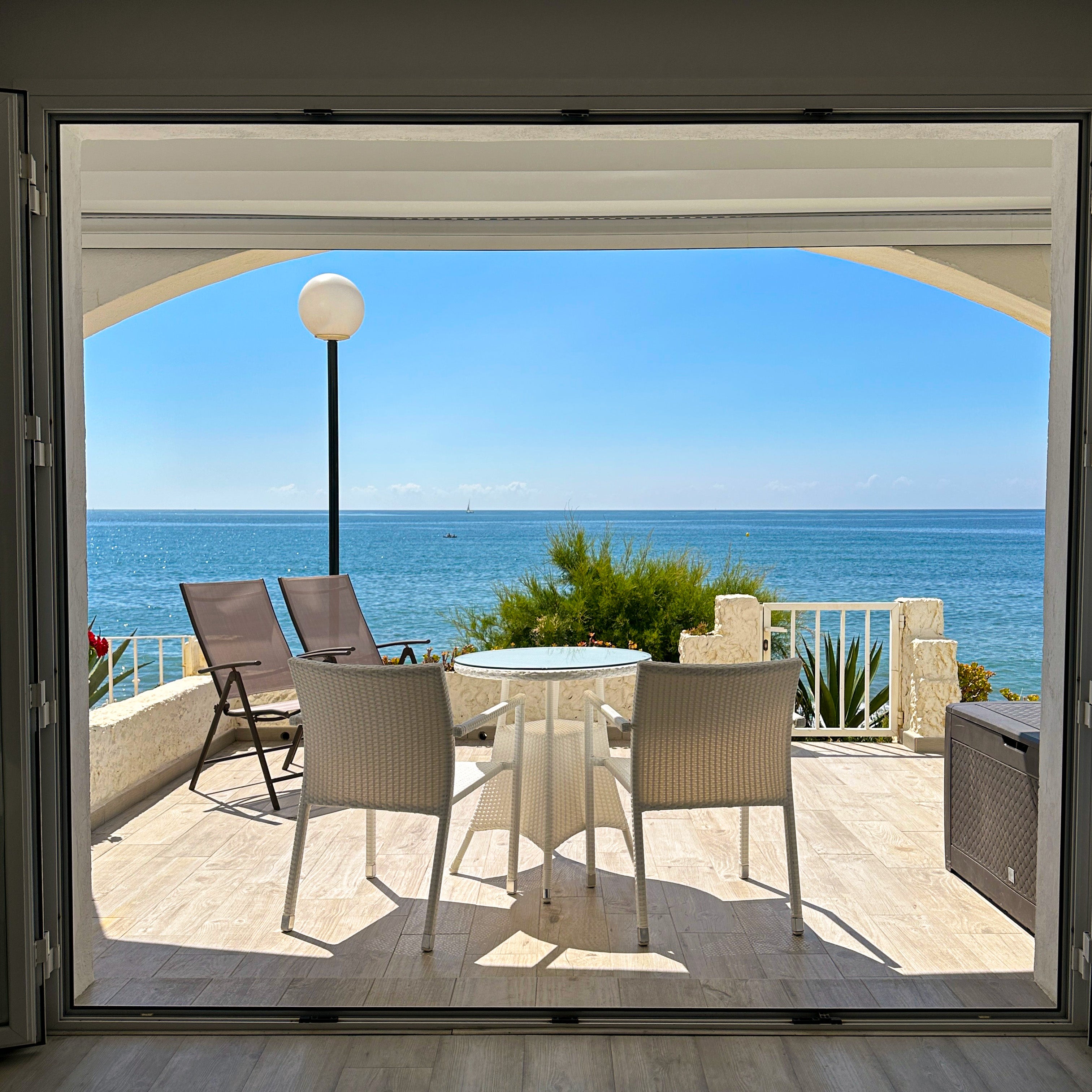 Estepona Beachfront Apartment